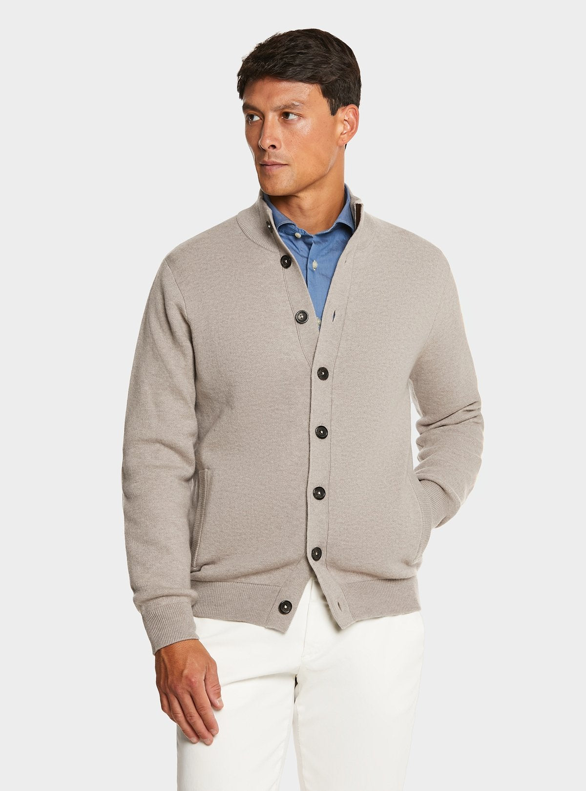 Cardigan con bottoni in misto lana e cashmere - StepByStep