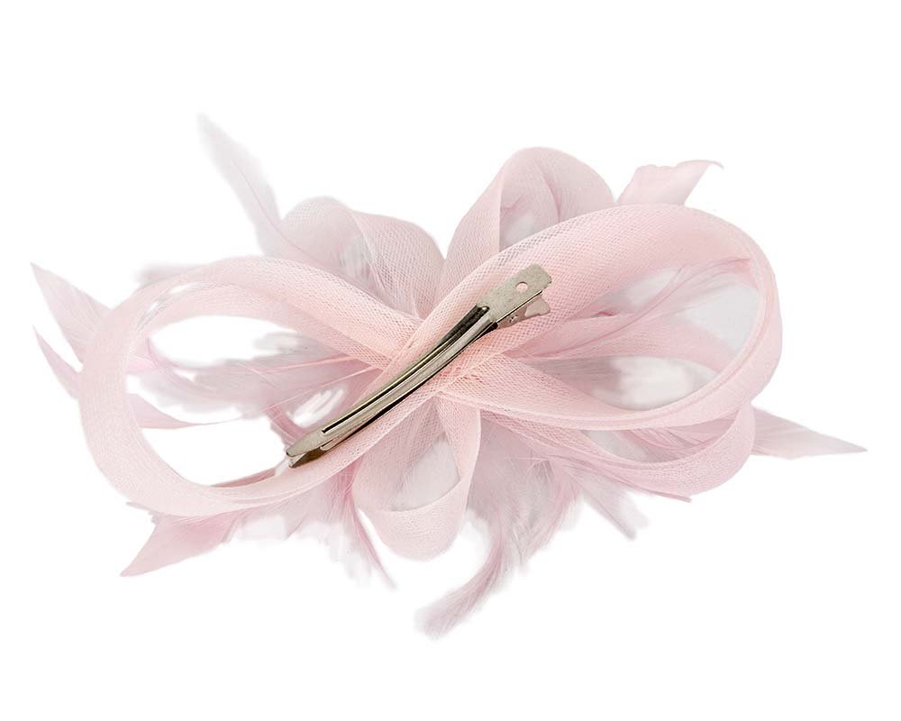 Custom made pink fascinator by Cupids Millinery - StepByStep