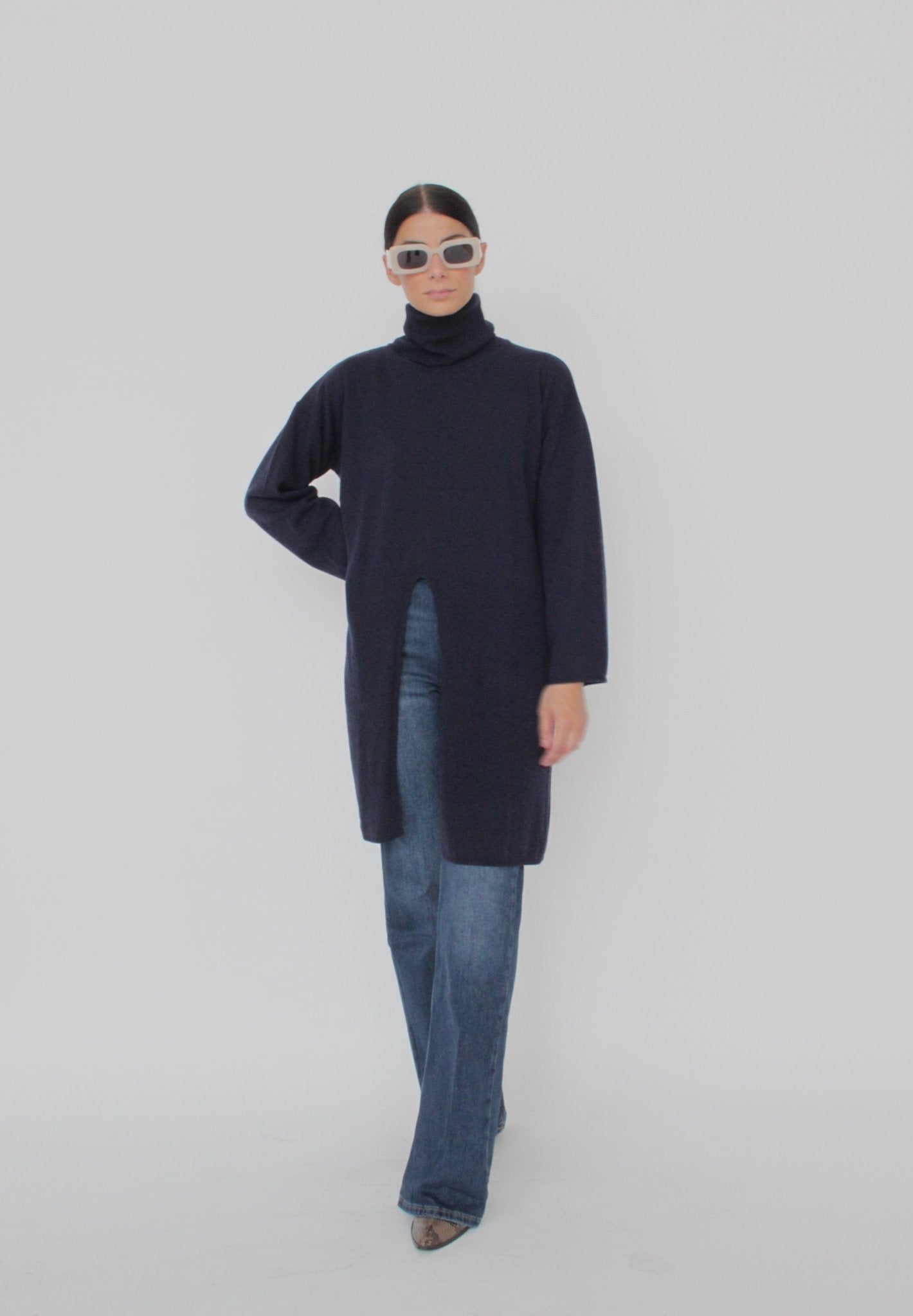 Maglia dolcevita con spacco frontale - Allison - StepByStep