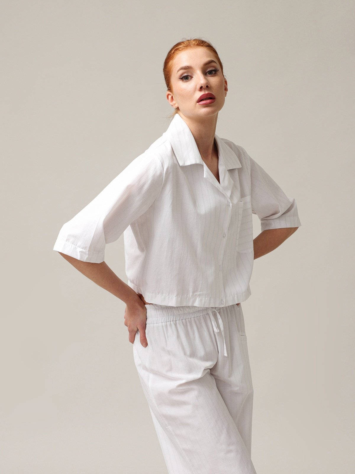 Moteriški trumpi kasdieniai marškiniai - StepByStep