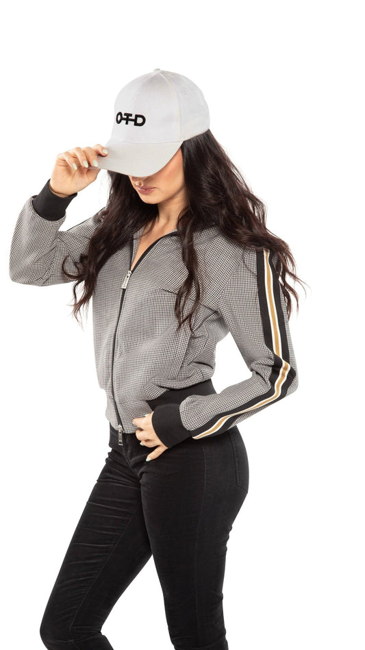 Skinny - Fit Stretch Velvet Jean (Black) - StepByStep