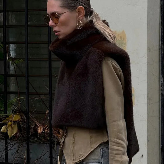 2025 New Fashion Pelliccia sintetica Sable Vest Crop Top Autunno Inverno Dolcevita Eco Pelliccia di visone Canotte Giacca senza maniche Cappotto