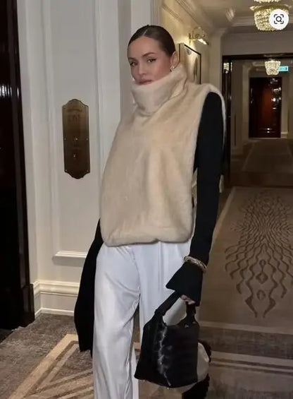 2025 New Fashion Pelliccia sintetica Sable Vest Crop Top Autunno Inverno Dolcevita Eco Pelliccia di visone Canotte Giacca senza maniche Cappotto
