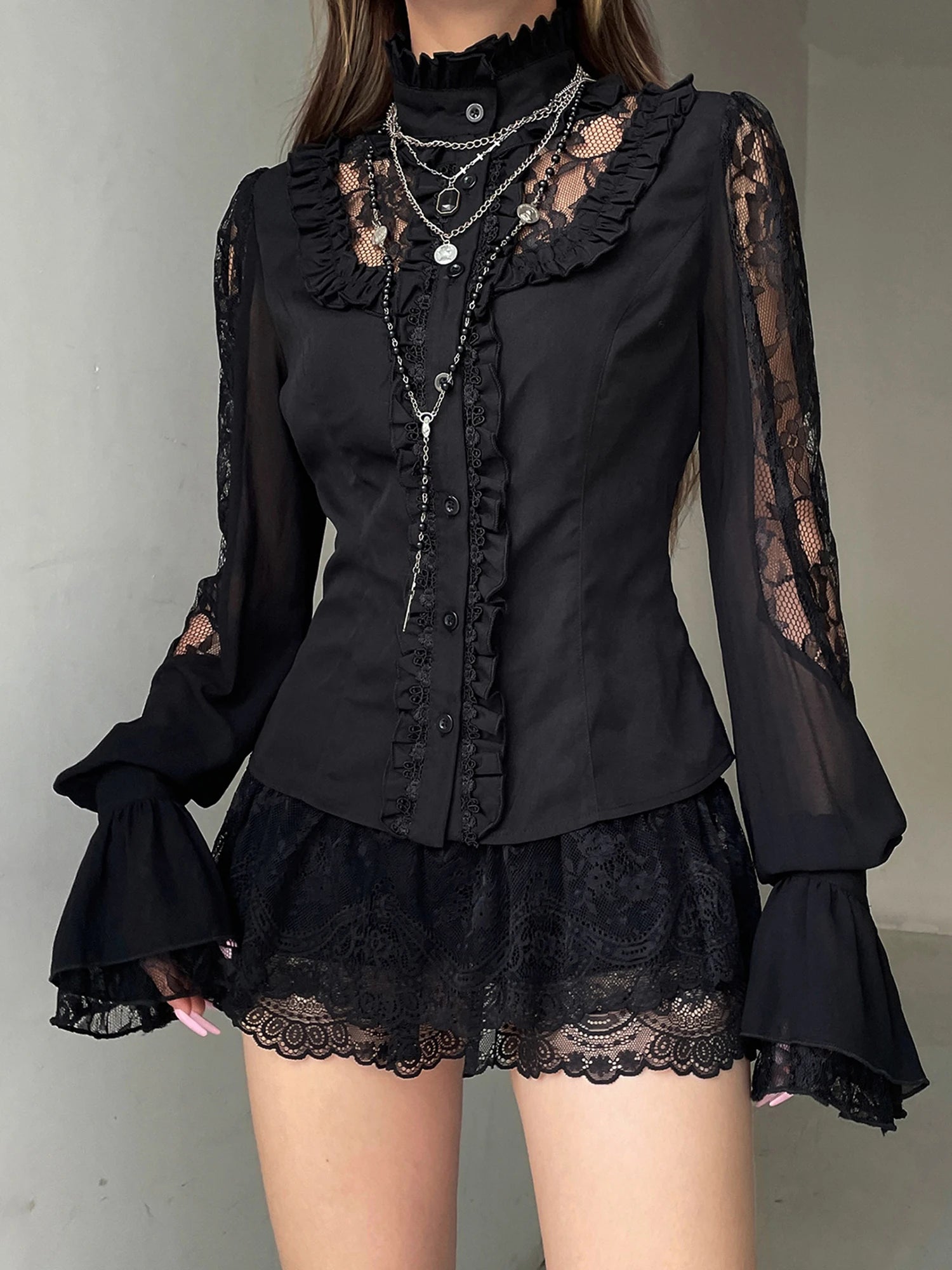 Elegante camicetta ricamata floreale a maniche lunghe con scollo a V Top patchwork in pizzo