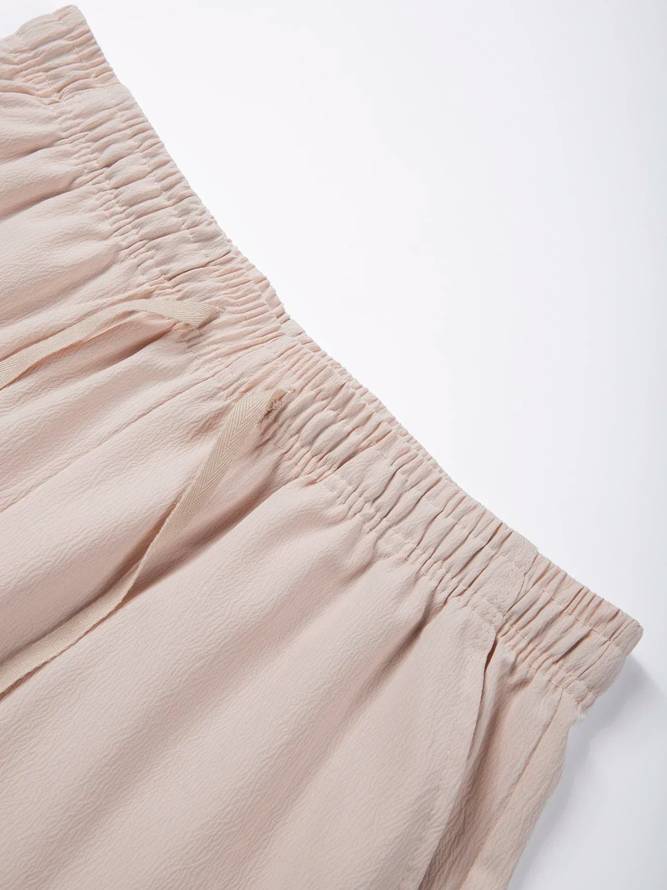 Men's Shorts Summer Lightweight Breathable Casual Beach Style Shorts Basic Solid Color Drawstring Elastic Waist Loose Shorts