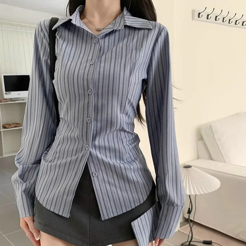 Camicia coreana a maniche lunghe a righe blu da donna Design Vita