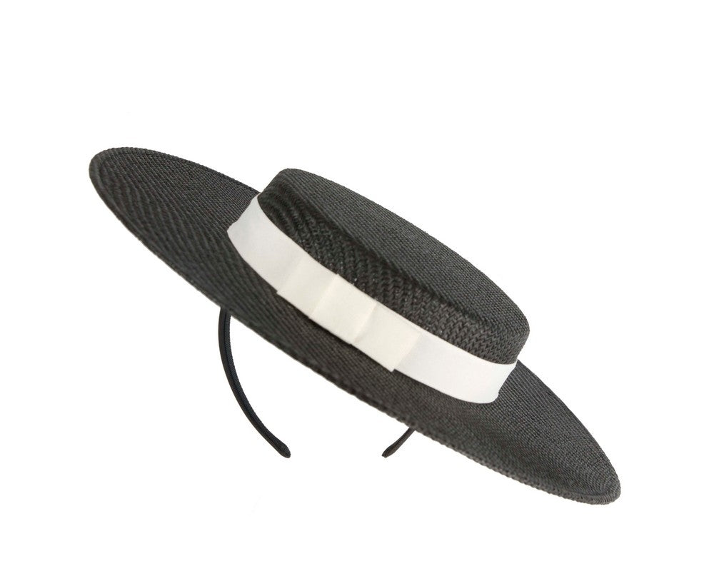 Black & white boater hat by Max Alexander - StepByStep