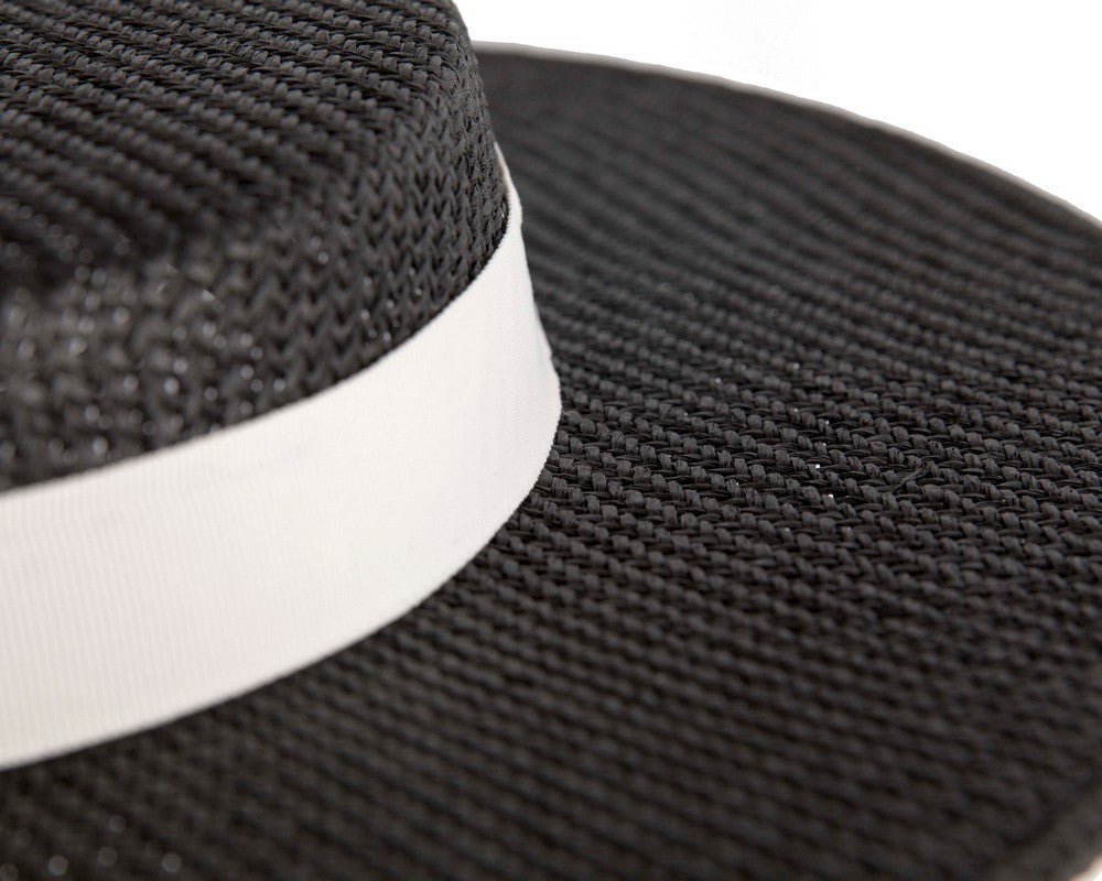 Black & white boater hat by Max Alexander - StepByStep