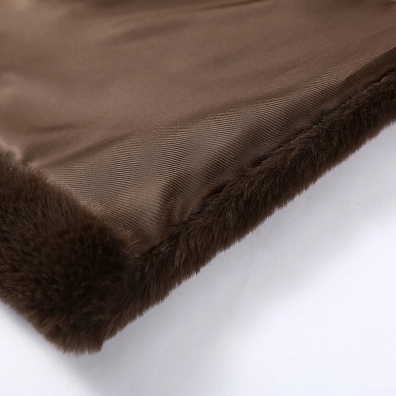 Cappotto da donna in pelliccia sintetica con cappuccio - StepByStepNow