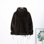 Cappotto da donna in pelliccia sintetica con cappuccio - StepByStepNow