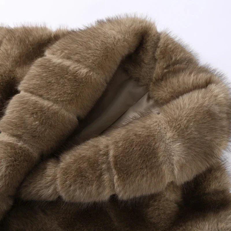 Cappotto Ecologico da Donna in Finta Pelliccia Trendy - StepByStepNow