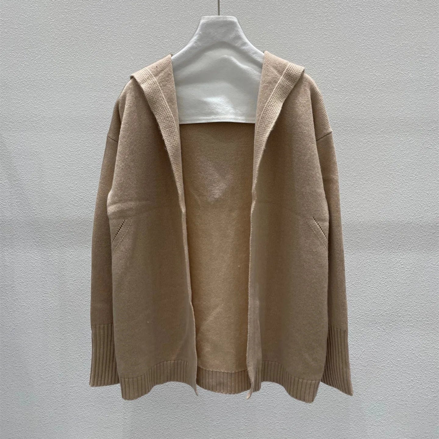 Cardigan lavorato a maglia moda donna 3 colori con cappuccio patch a forma di cuore in pelle 100% cashmere maglione autunno inverno allentato 2025 - StepByStepNow