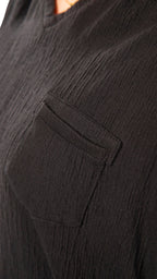 Crinkle Cotton Relaxed V - Neck (Black) - StepByStep