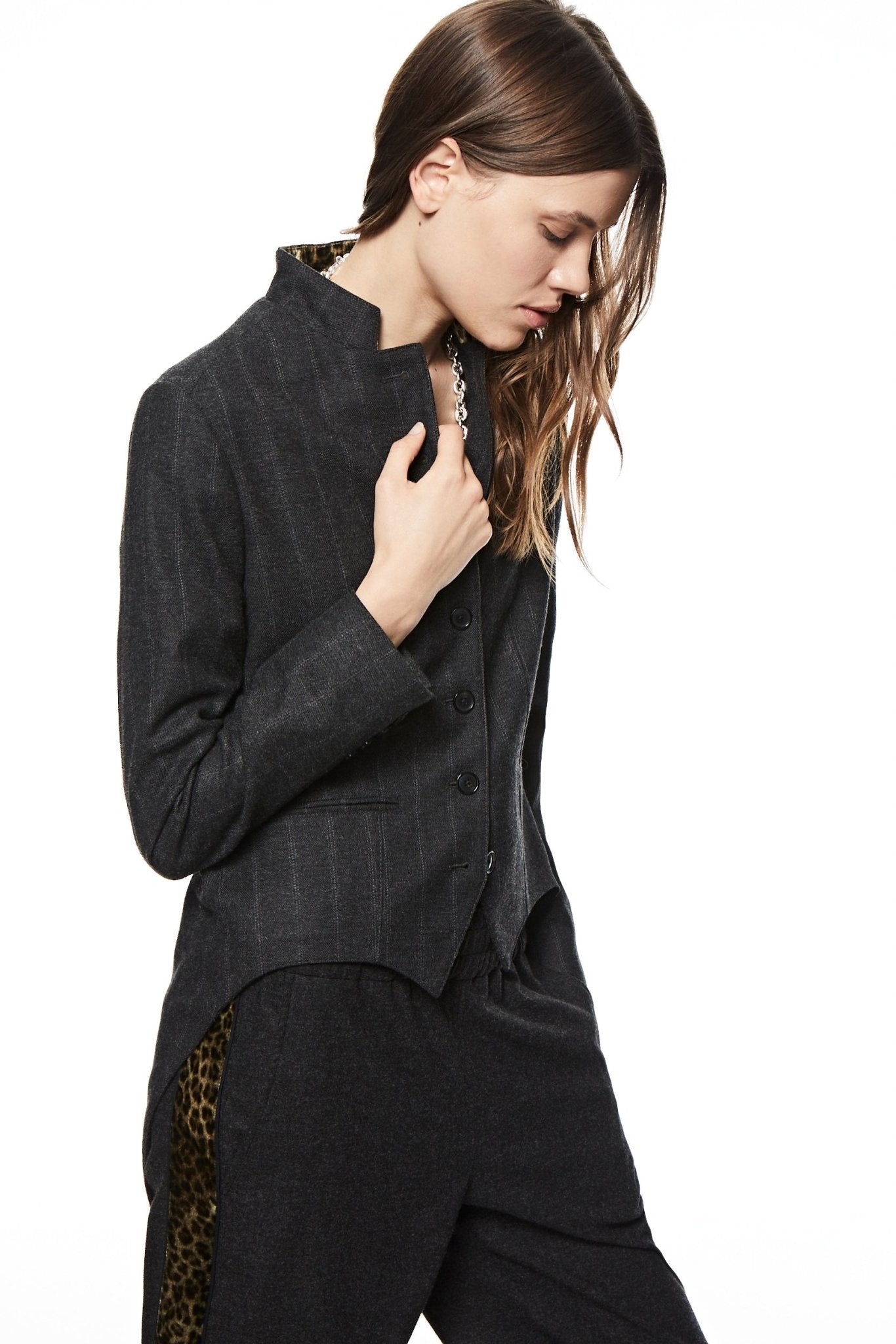 Herringbone Tailcoat - StepByStep