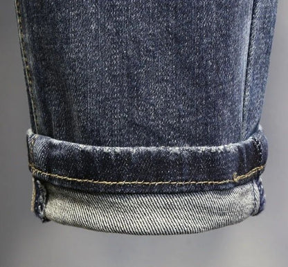 Jeans strappati strappati con stampa per uomo Pantaloni con fori grafici rotti Pantaloni casual morbidi Kpop eleganti pantaloni da cowboy da uomo larghi gotici regolari - StepByStep