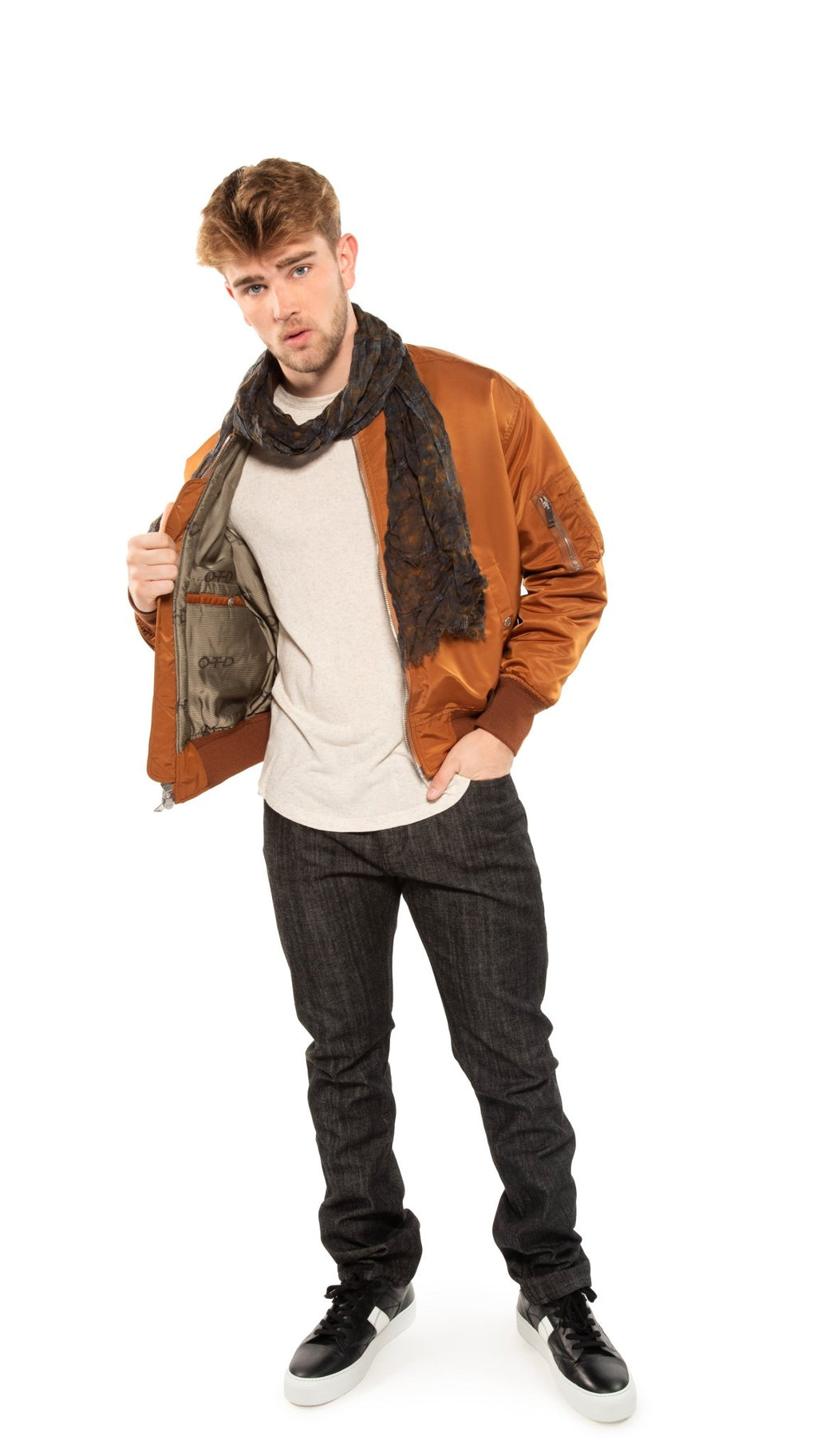 Leather Low - Top Sneaker (Black) - StepByStep