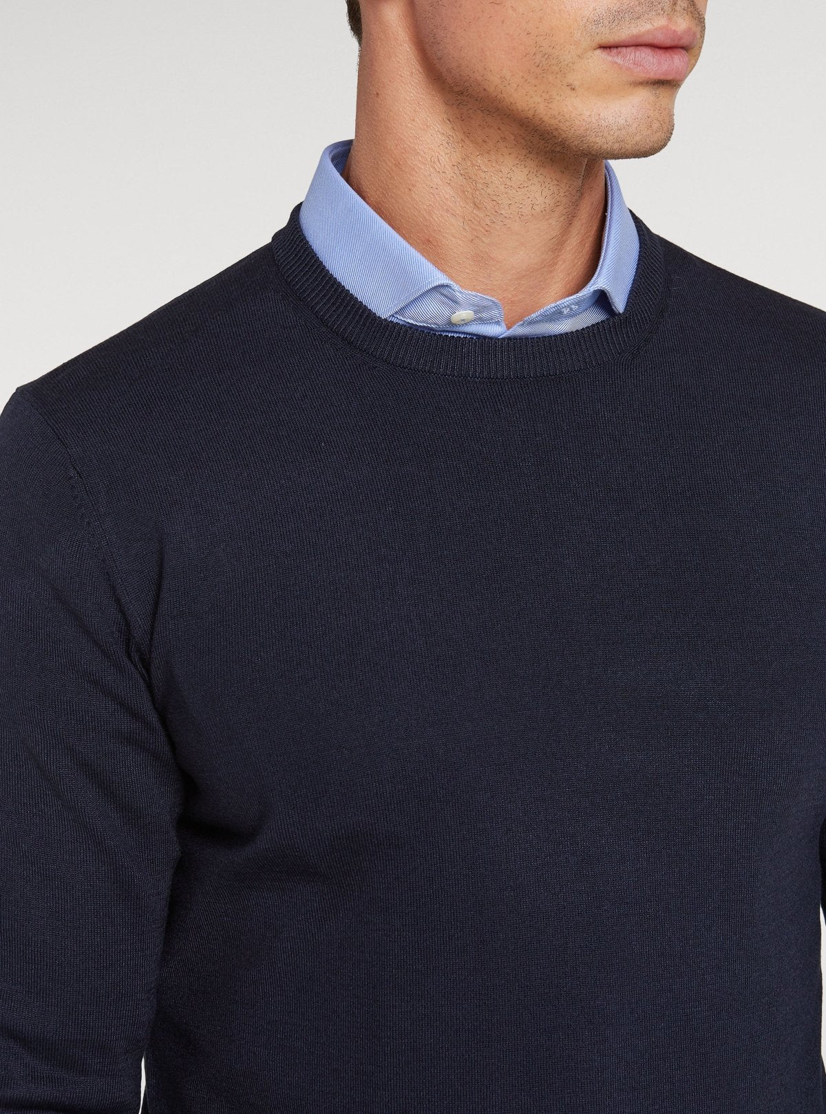 Maglia girocollo tinta unita - StepByStep