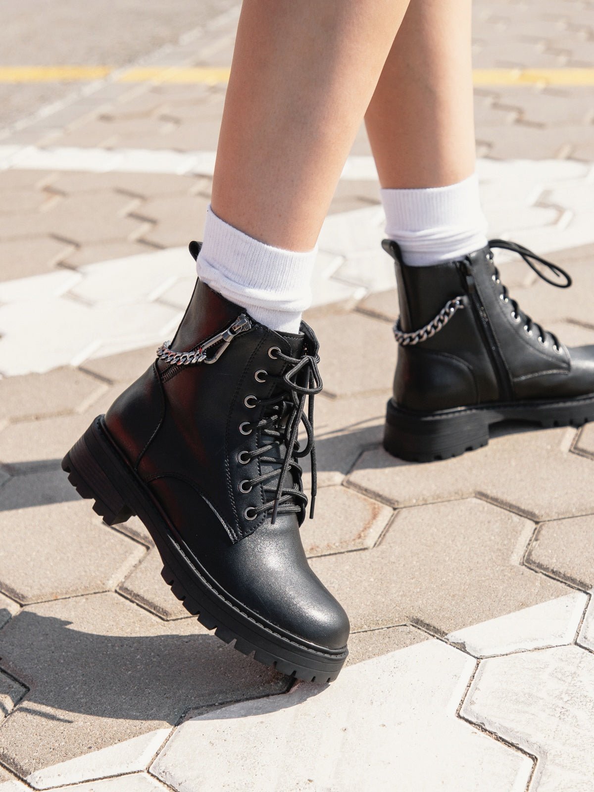 Moteriški aulinukai - StepByStep