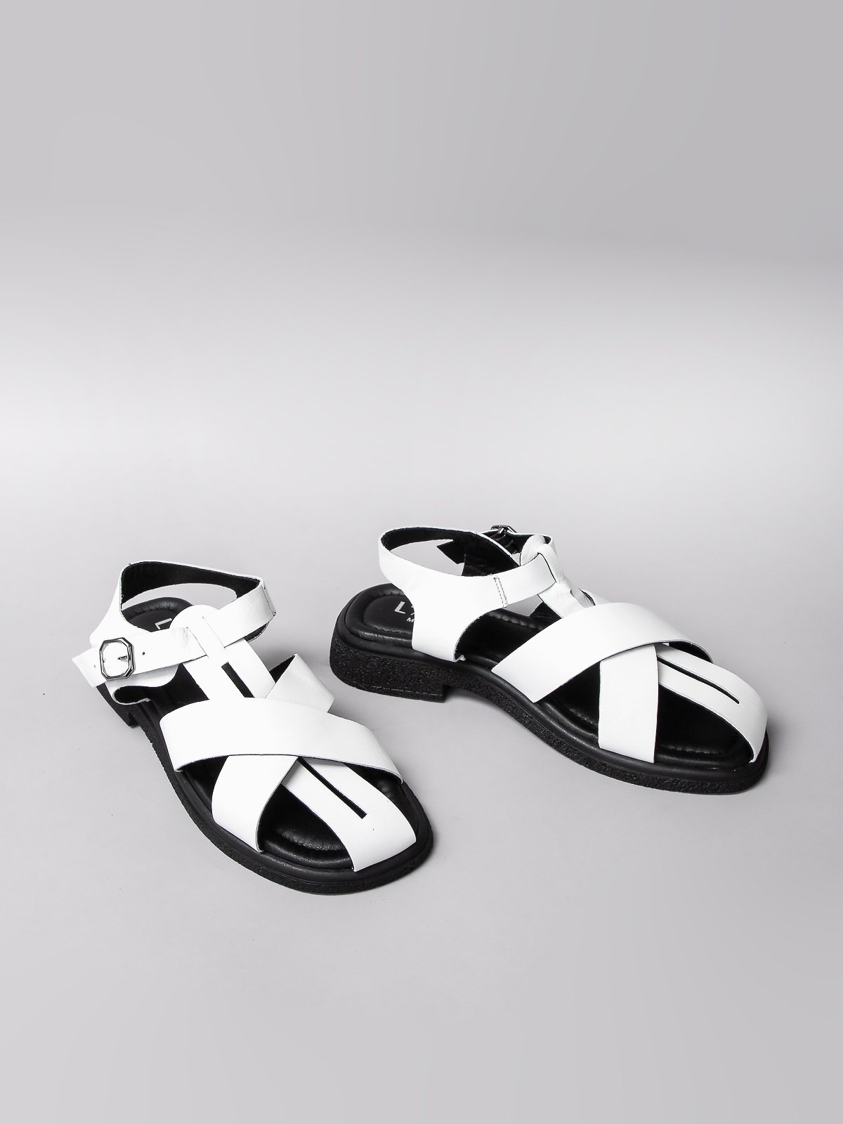 Moteriškos odinės basutės - StepByStep