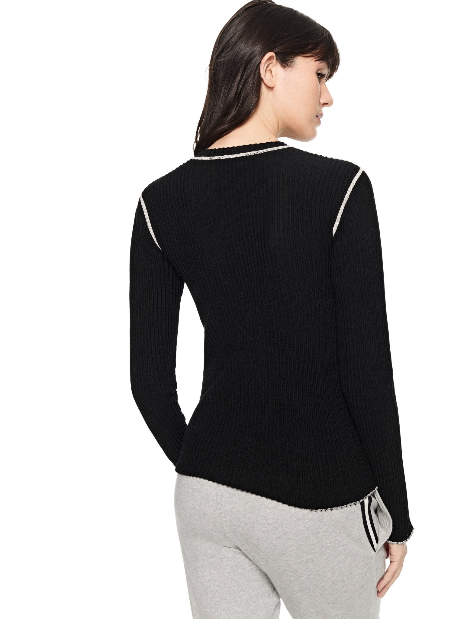 Ribbed Contrast - Stitch Crewneck Sweater (Black) - StepByStep