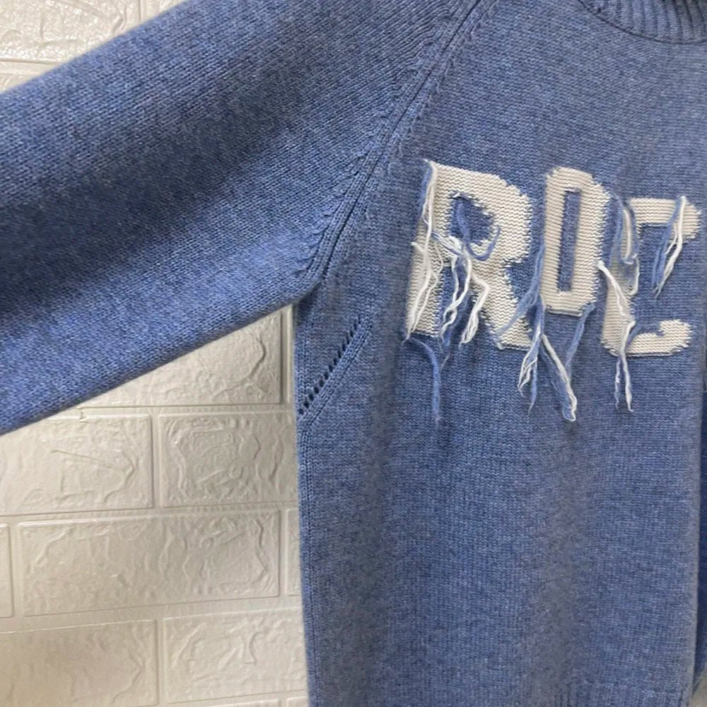 Rowan M528 Lettera Del Ricamo Jacquard Maglia Pullover Inverno Dolcevita Manica Lunga Maglione Femminile Classico Casual Lady Top 2026 - StepByStepNow