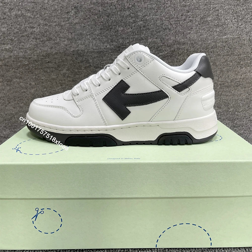 Scarpe da skateboard bianche/nere di alta qualità per uomo e donna Scarpe da ginnastica basse casual estive alla moda per passeggiate - StepByStepNow