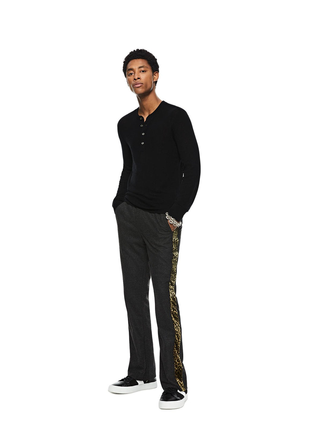 Superfine Wool Henley Sweater (Black) - StepByStep