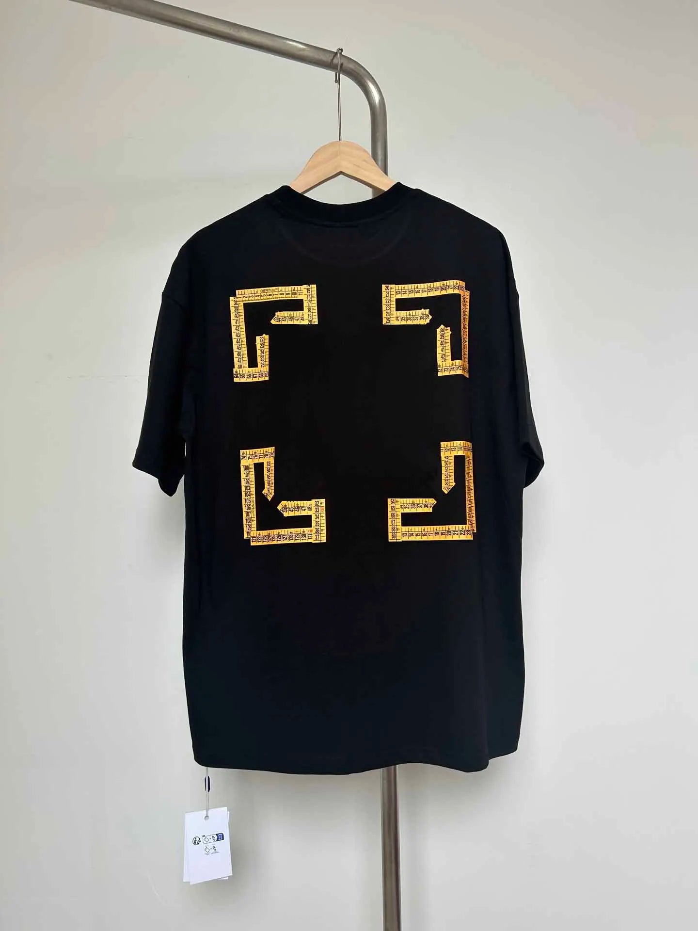 Unisex Oversize Arrow Logo T-Shirt - Hiphop Streetwear Fuzzy Print Cotton Tee | StepbyStepNow - StepByStepNow
